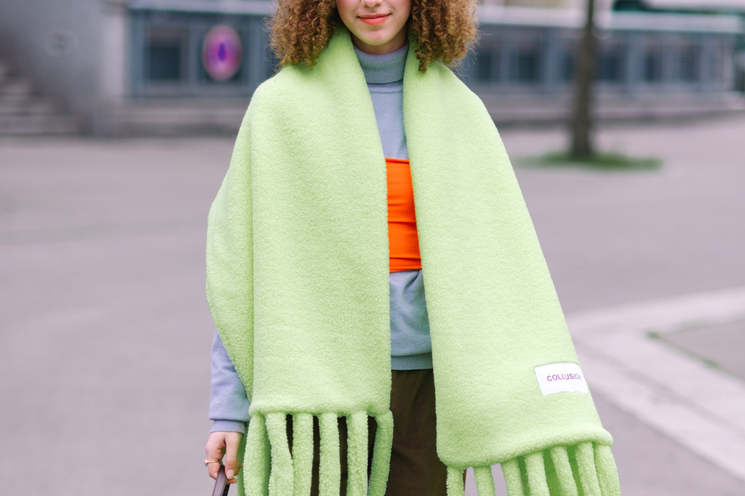 結局、一番頼れるのは「ストール」！ おすすめブランド15選 | GLADDプラス