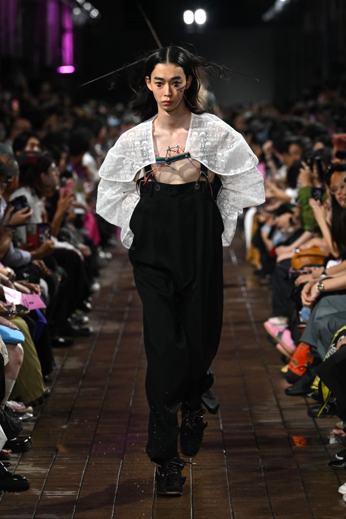 TOKYO, JAPAN - SEPTEMBER 07: A model walks the runway during the anrealage homme show during Rakuten Tokyo Fashion Week S/S 2025 at Prince Chichibu Memorial Rugby Stadium on September 07, 2024 in Tokyo, Japan. (Photo by Koji Hirano/Getty Images)