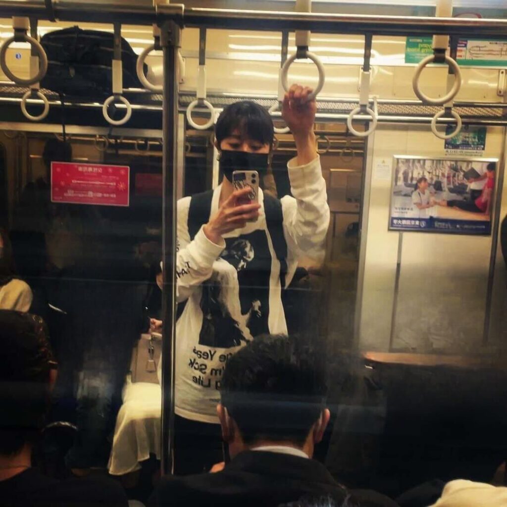 TAKAHIROMIYASHITATheSoloist.(タカヒロミヤシタザソロイスト)× Charles PetersonのTシャツ