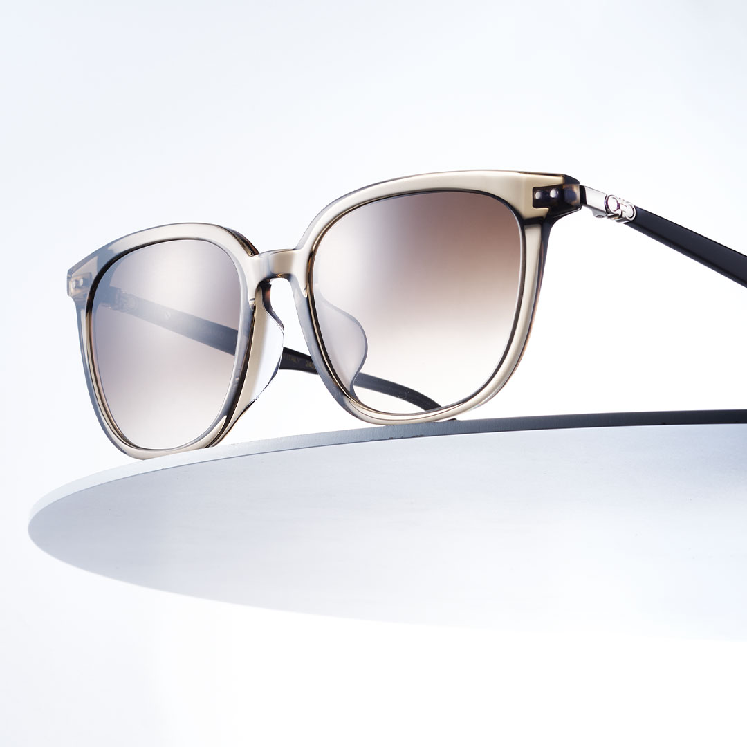 Ferragamo（フェラガモ）　　サングラス　アイウェア