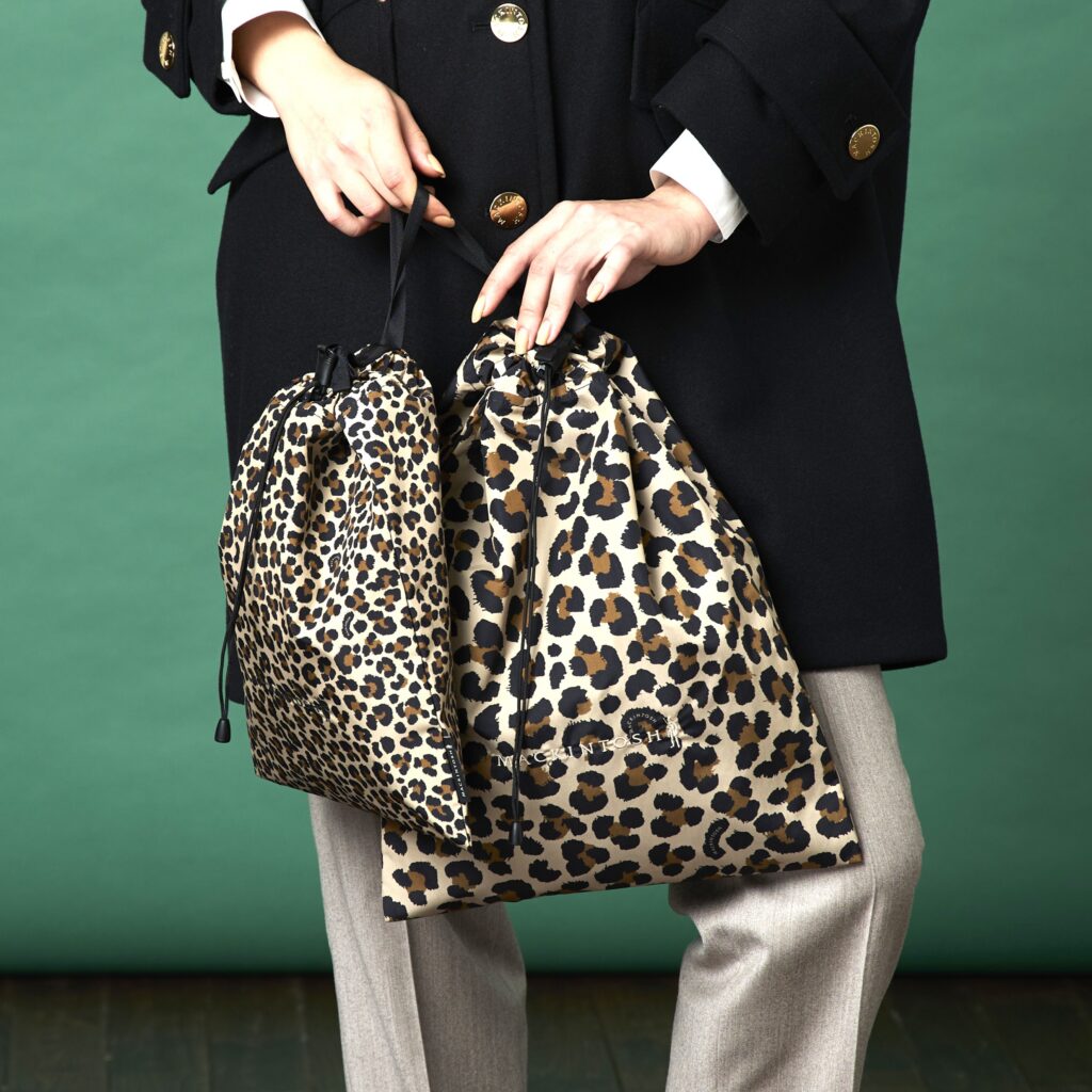 【PORTER コラボ】巾着ポーチバッグ SNACK PACK POUCH　マッキントッシュ　MACKINTOSH
